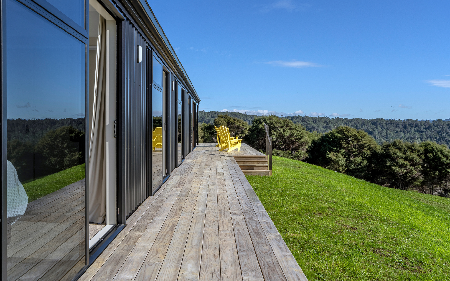 Karamu - Freedom Range